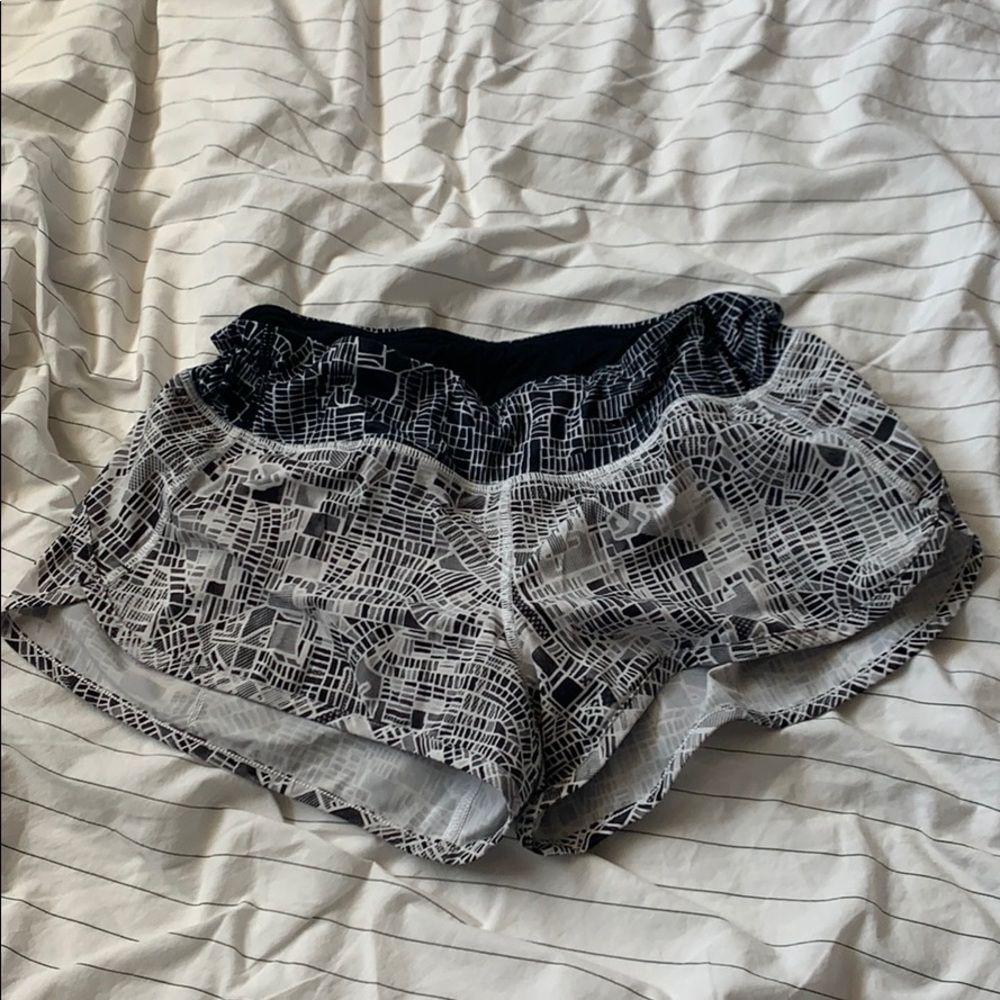 Rare lululemon seawheeze speed shorts size 6